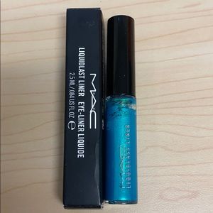 MAC Cosmetics Makeup - MAC Aqualine Liquidlast Eyeliner MAC Cosmetics Makeup - MAC Aqualine Liquidlast Eyeliner